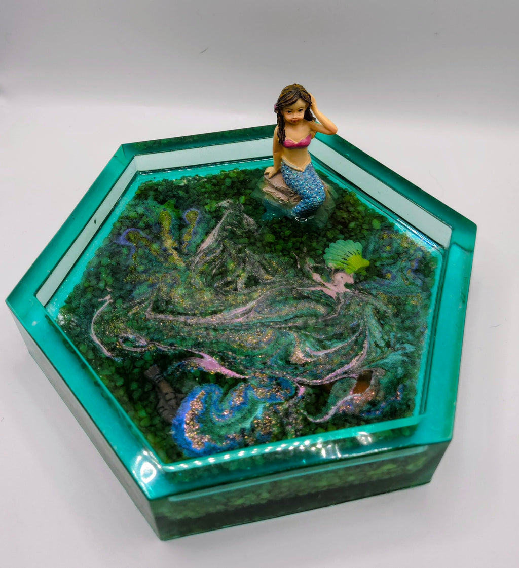 Mermaid Grotto Dice Tray